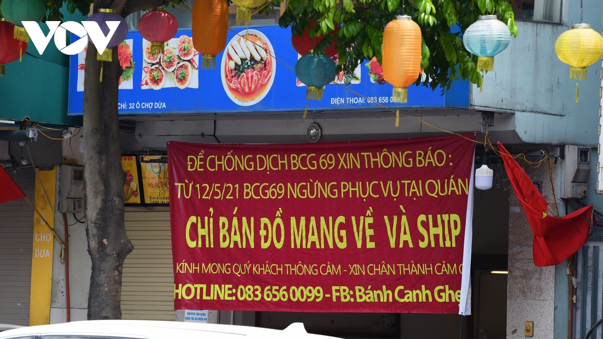 Hanoi business outlets hit hard by latest COVID-19 restrictions
